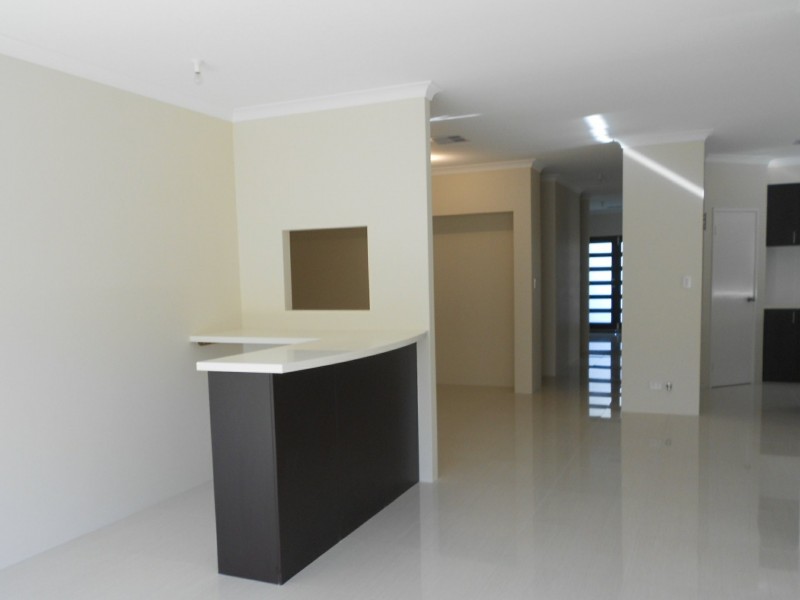 17 Skeit Road, Darch WA 6065