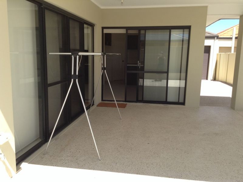 17 Skeit Road, Darch WA 6065