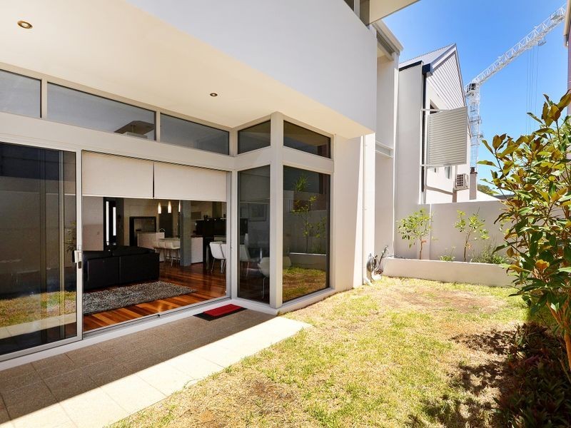 6 Washing Lane, Perth WA 6000