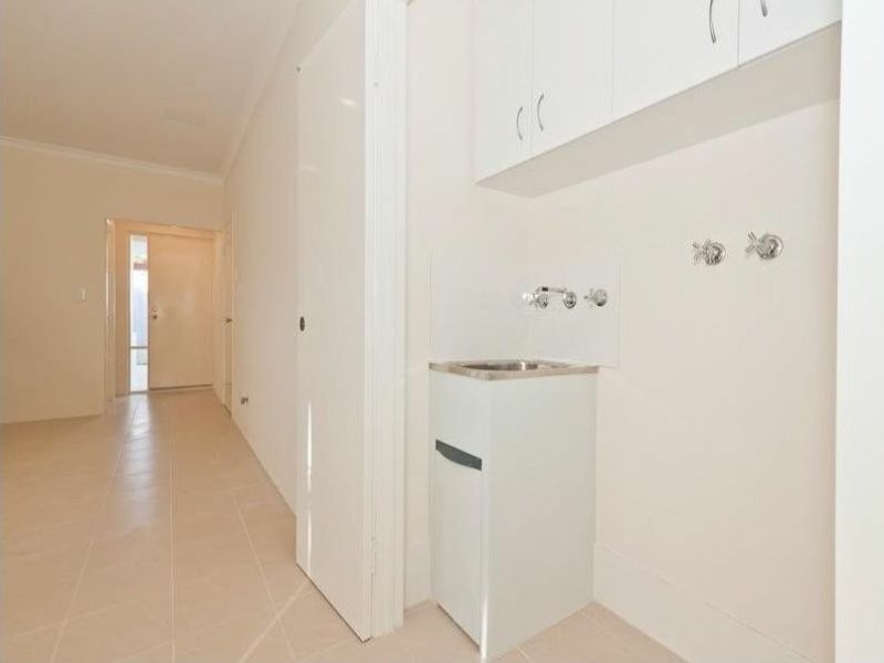 13C Myimbar Way, Nollamara WA 6061