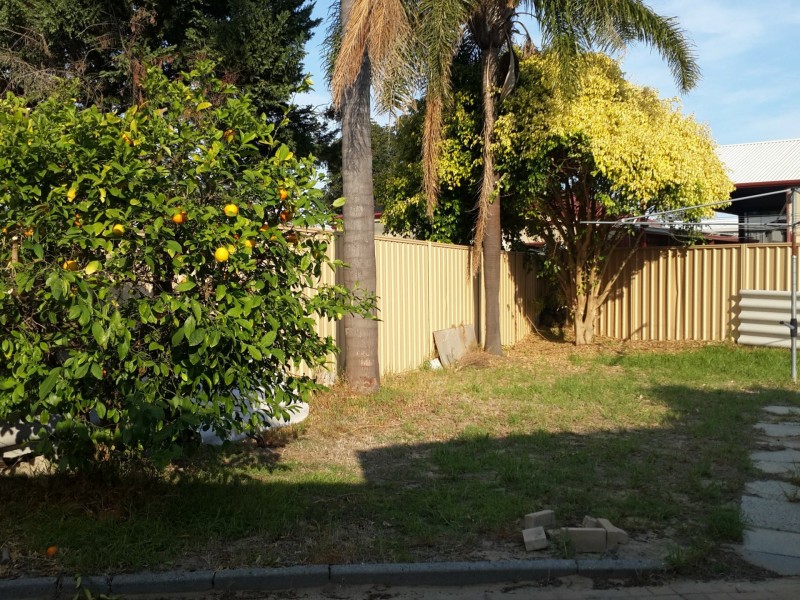 2 Charsley Street, Willagee WA 6156