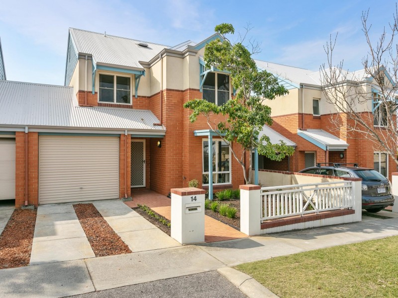 14 Speedy Cheval St, East Fremantle WA 6158