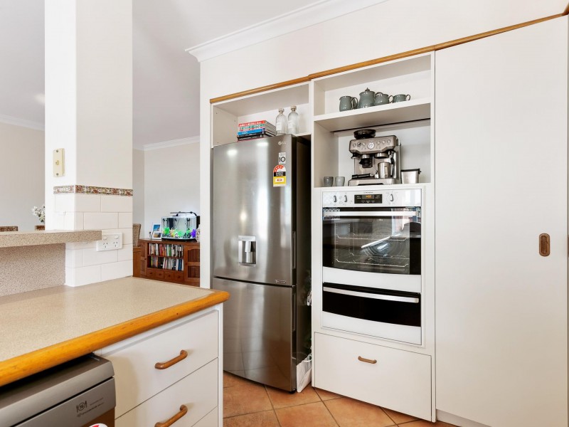 14 Speedy Cheval St, East Fremantle WA 6158