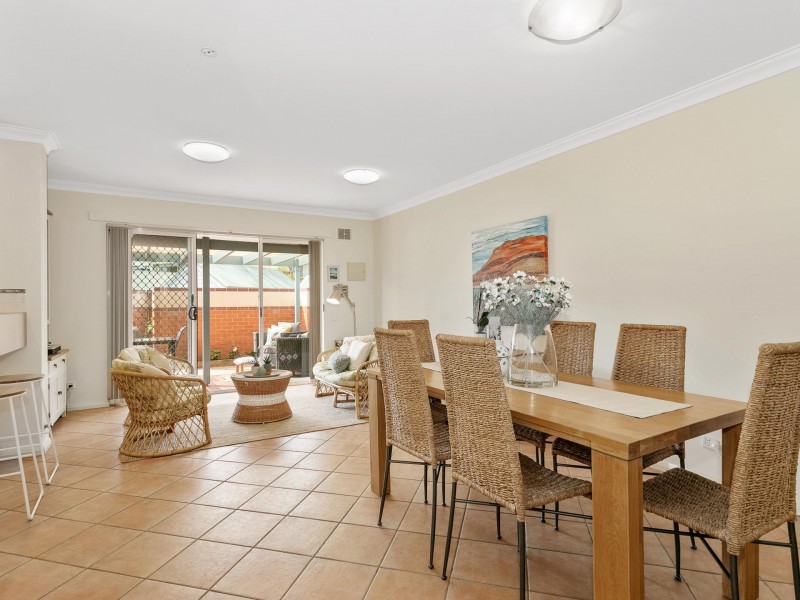 14 Speedy Cheval St, East Fremantle WA 6158