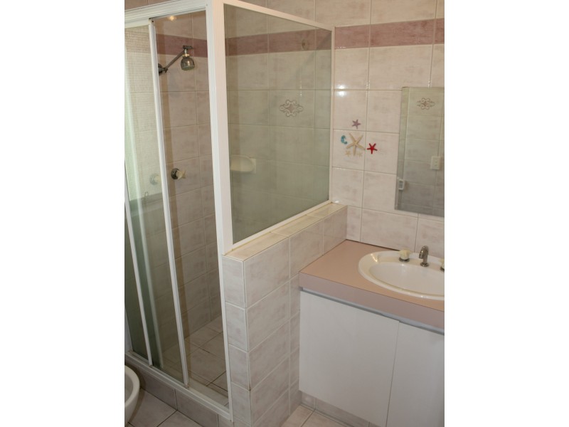 268b Belgravia St, Cloverdale WA 6105