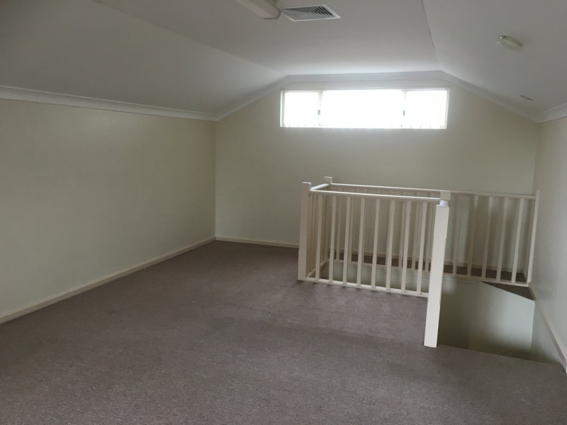 36 McGuigan Circle, Redcliffe WA 6104