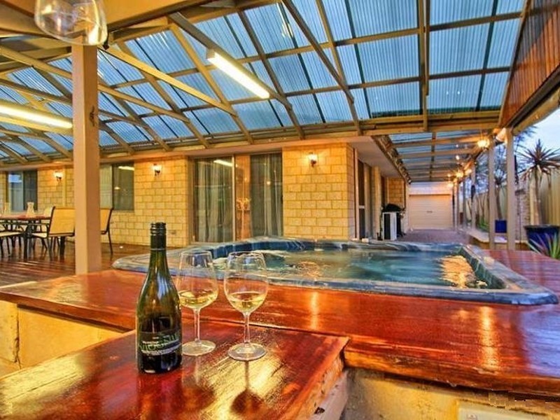 12 Pardalote Rd, Harrisdale WA 6112