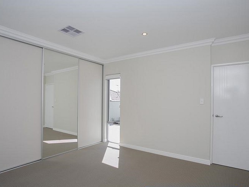 4B Quadea Rd, Nollamara WA 6061