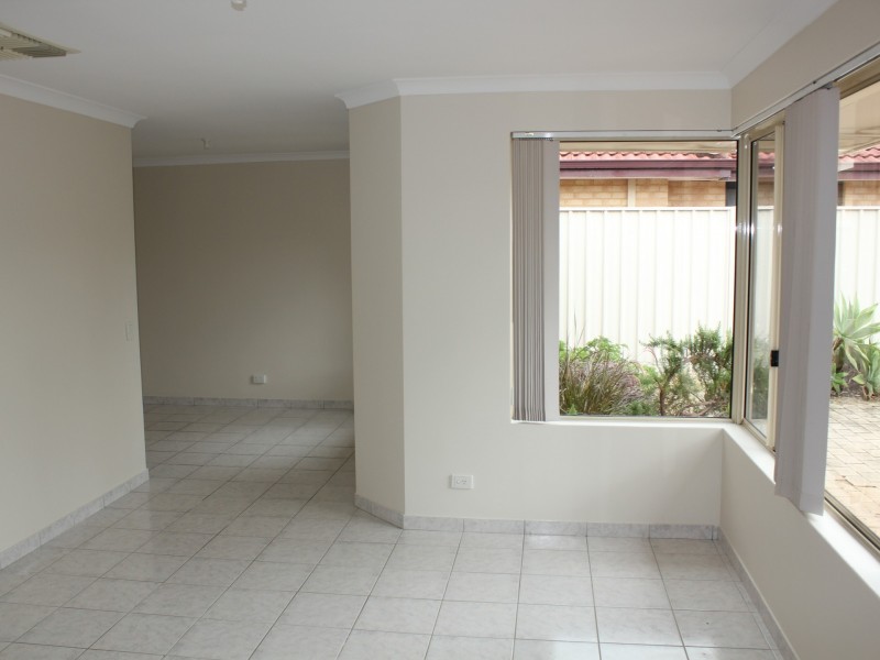 268b Belgravia St, Cloverdale WA 6105