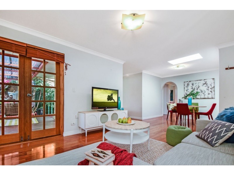 2/14 Daley Street, Yokine WA 6060