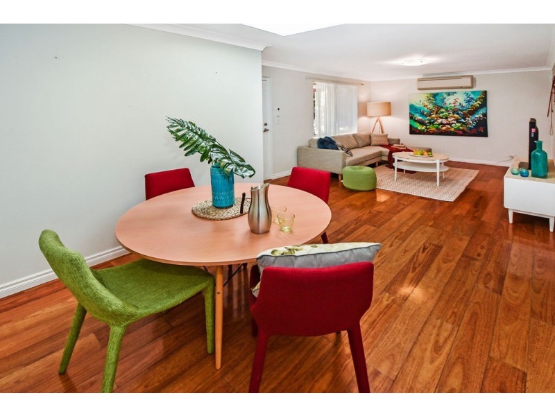 2/14 Daley Street, Yokine WA 6060