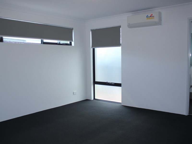 261A Holbeck St, Doubleview WA 6018