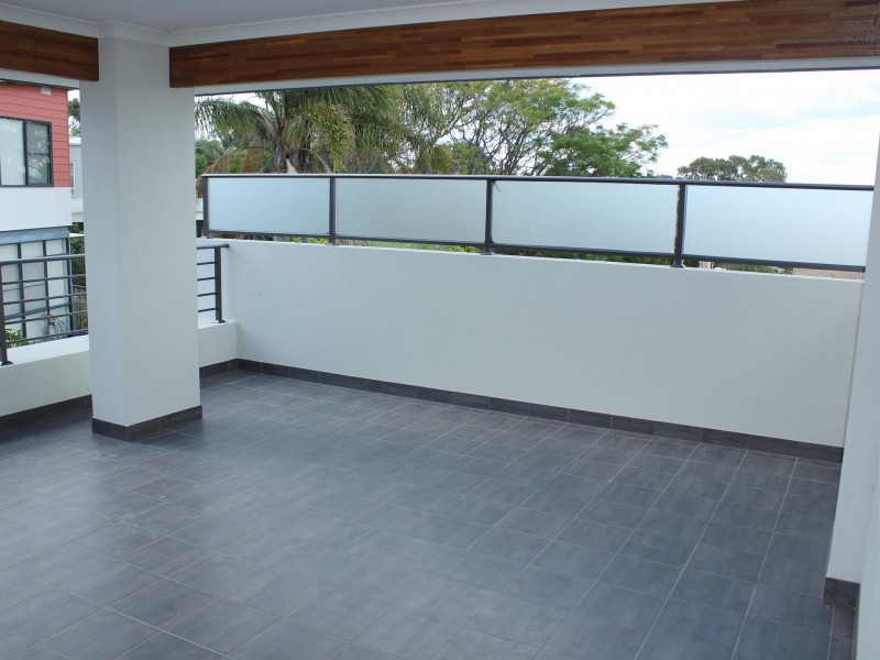 261A Holbeck St, Doubleview WA 6018