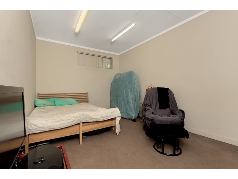 36a Peet Crescent, Trigg WA 6029