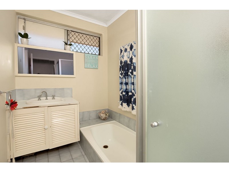 36a Peet Crescent, Trigg WA 6029