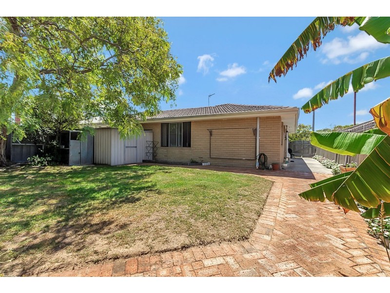 36a Peet Crescent, Trigg WA 6029