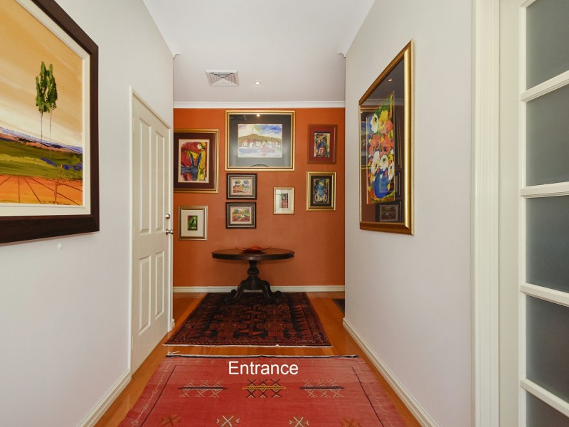 2 Madeira Turn, Hillarys WA 6025