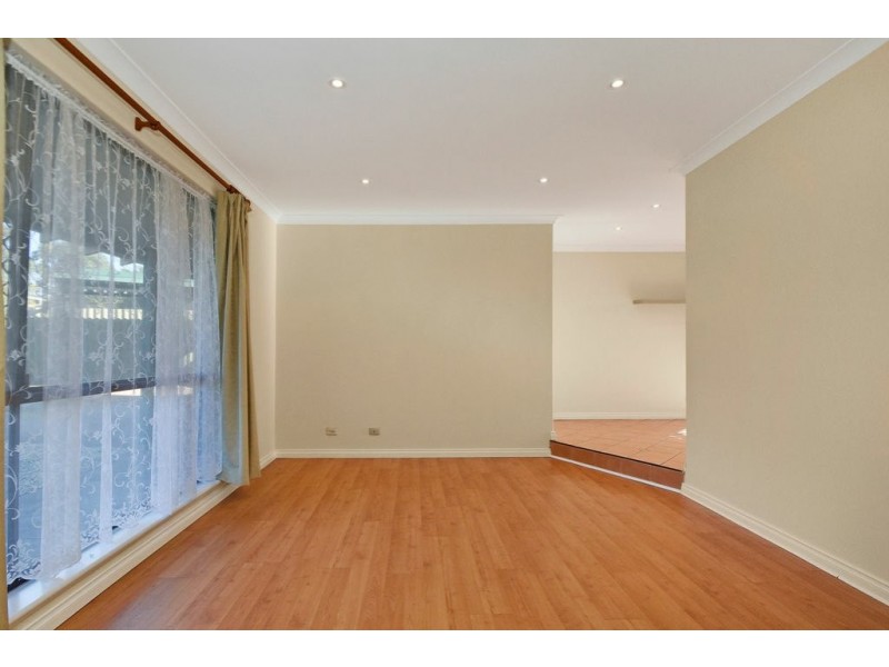 6 Cox Place, Craigie WA 6025