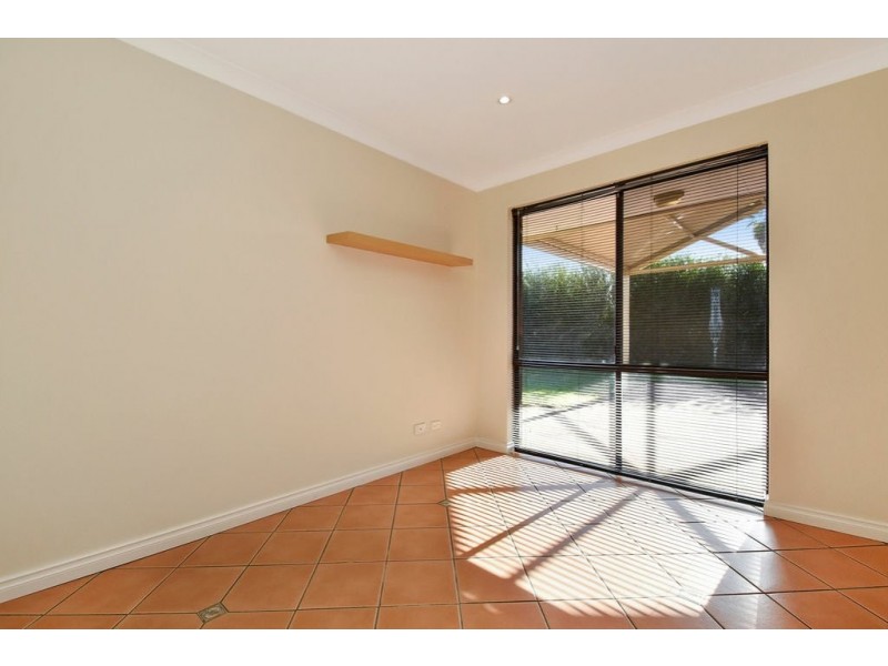 6 Cox Place, Craigie WA 6025