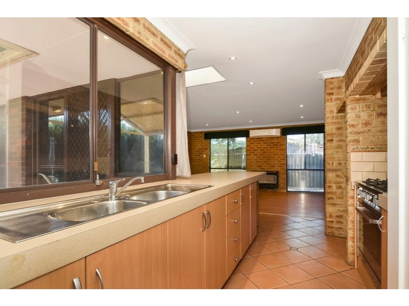 6 Cox Place, Craigie WA 6025