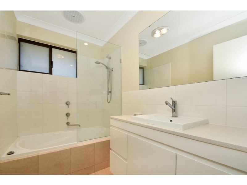 6 Cox Place, Craigie WA 6025