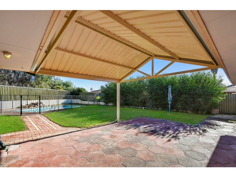 6 Cox Place, Craigie WA 6025