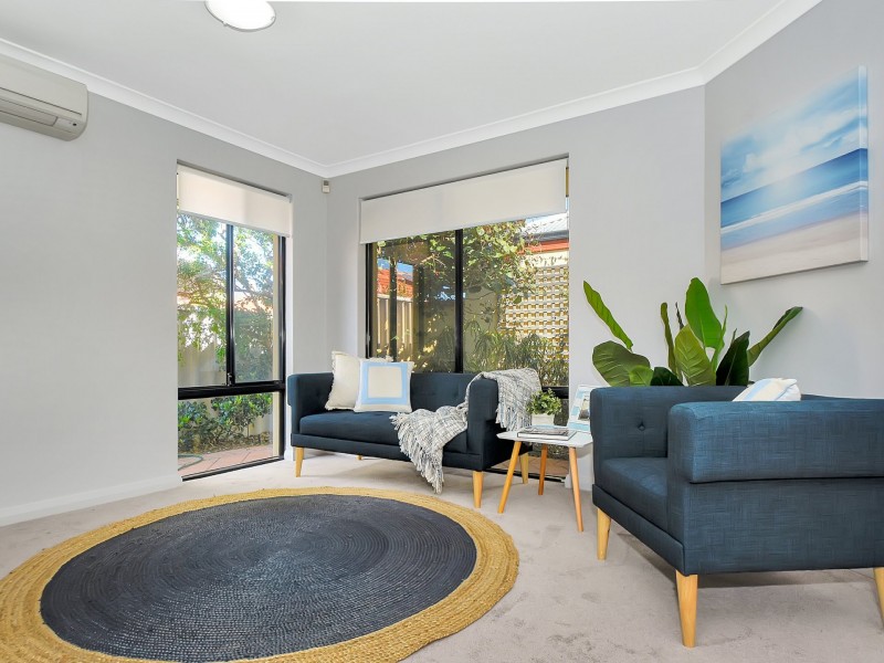 166A Herbert St, Doubleview WA 6018