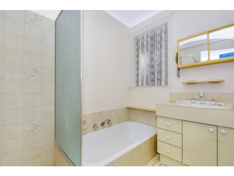 36A Colombo st, Victoria Park WA 6100