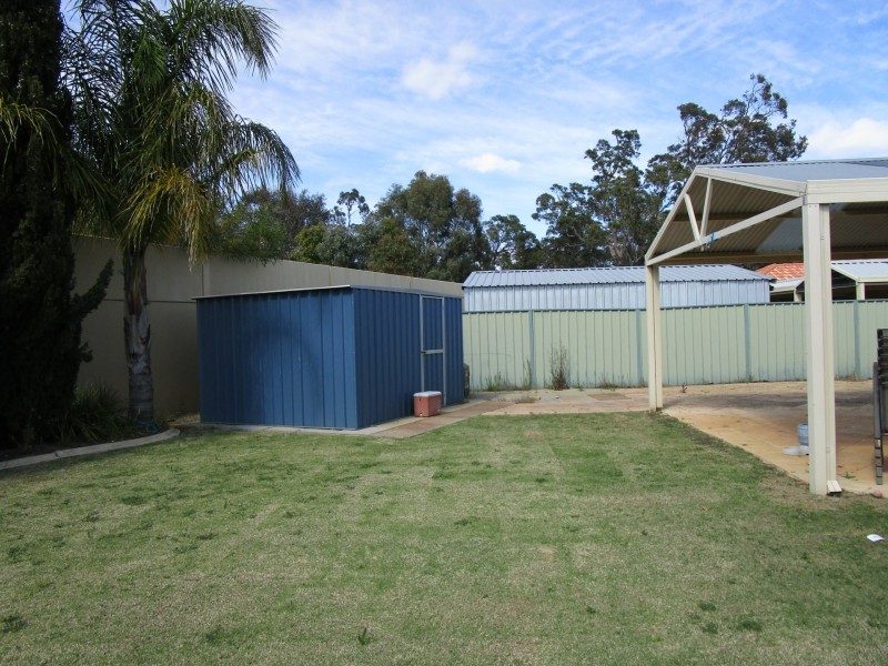 9 Dirphia Pl, High Wycombe WA 6057