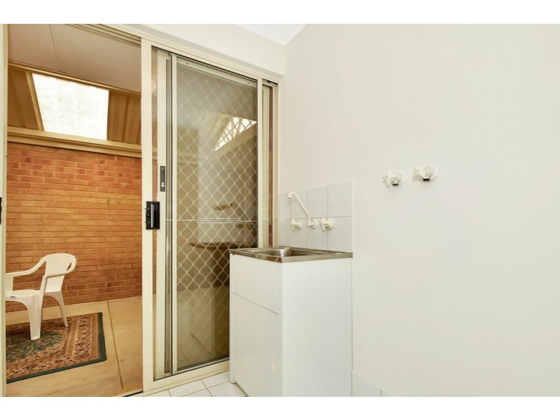 1/2 Crocker Road, Innaloo WA 6018