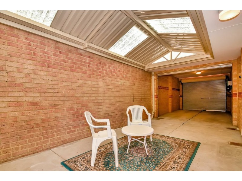 1/2 Crocker Road, Innaloo WA 6018