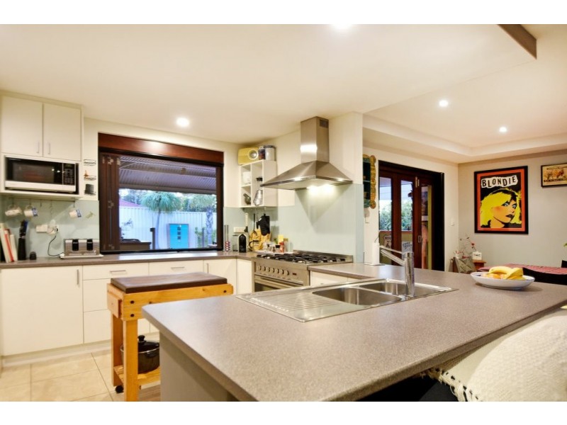 14 Sherington Road, Greenwood WA 6024