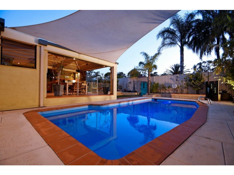 14 Sherington Road, Greenwood WA 6024