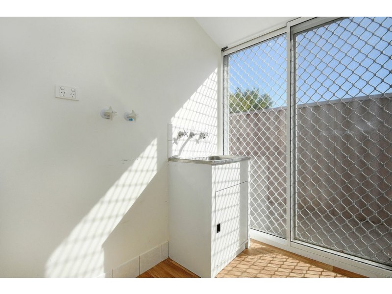 27 Hooley Rd, Midvale WA 6056
