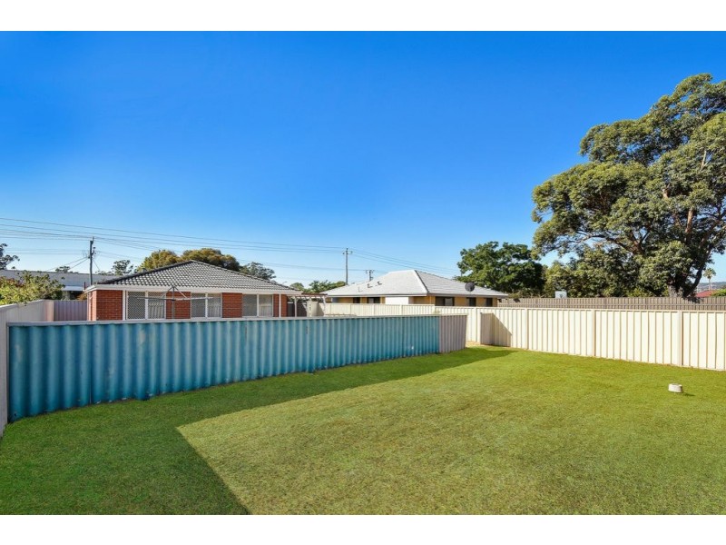 27 Hooley Rd, Midvale WA 6056