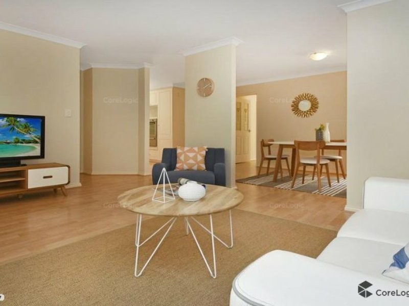 2/2 Crocker Rd, Innaloo WA 6018