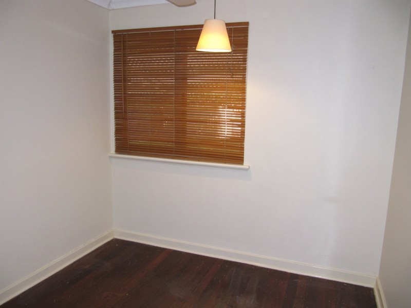 70 Moojebing St, Bayswater WA 6053