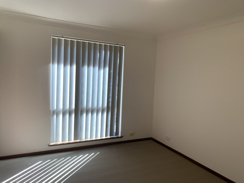 4 Fontley Road, Kingsley WA 6026