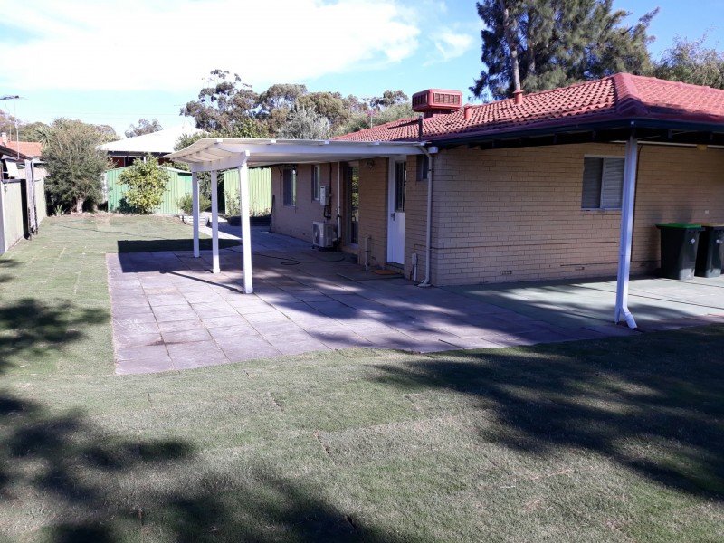 4 Fontley Road, Kingsley WA 6026