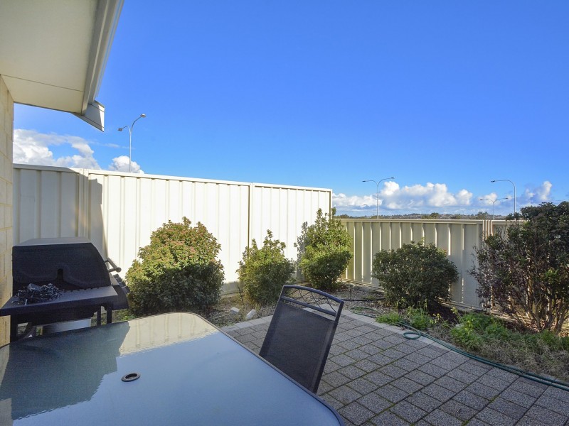 9B Shipton Loop, Ashby WA 6065