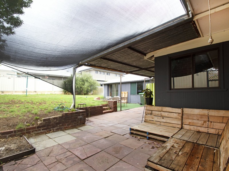 49 Francis Avenue, Karrinyup WA 6018