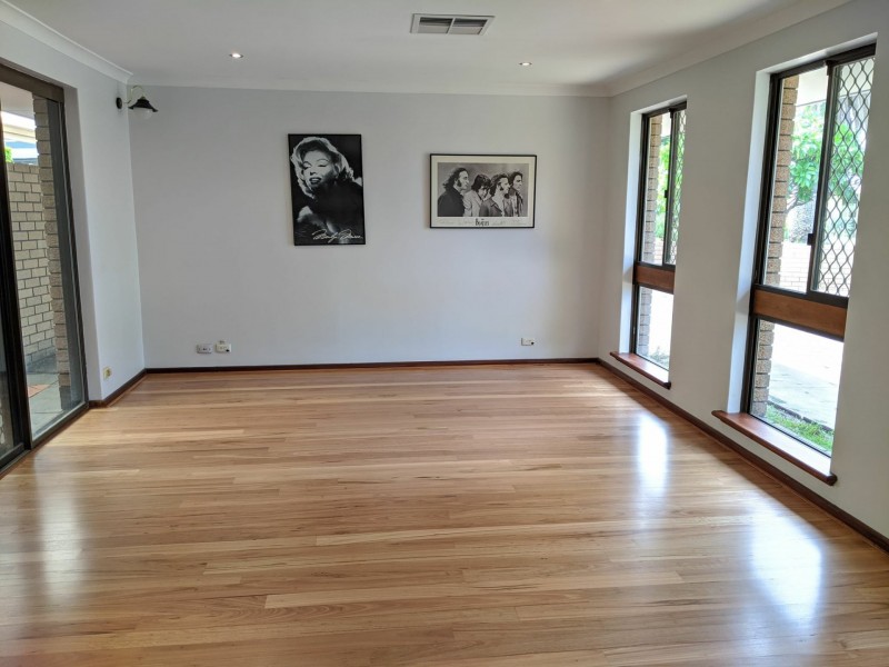 17 Benjafield Way, Hamersley WA 6022