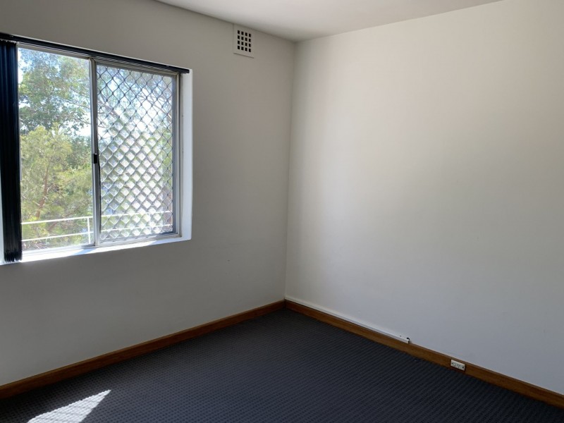 2/6 Minora Place, Rivervale WA 6103