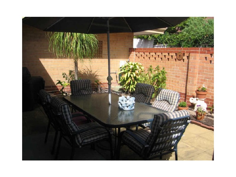 6/35 Hazel Street, Como WA 6152