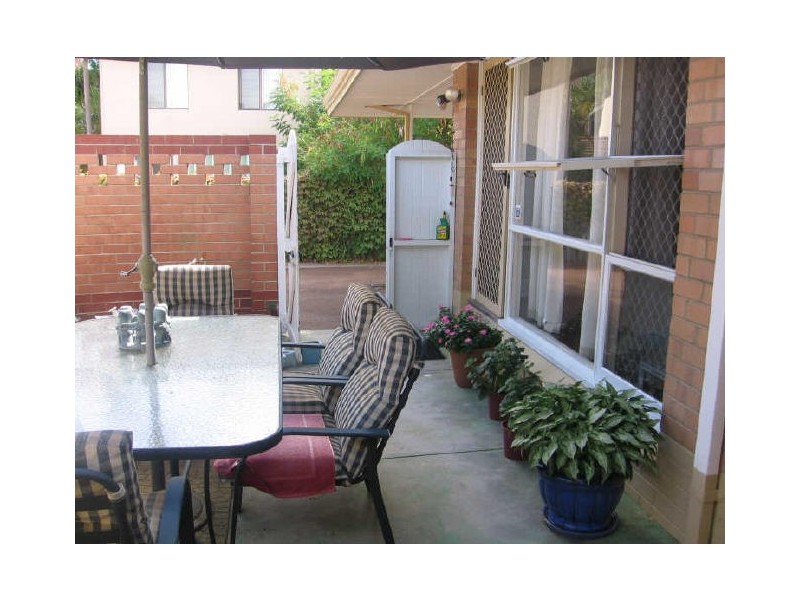 6/35 Hazel Street, Como WA 6152