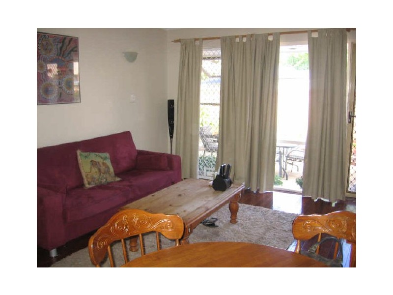 6/35 Hazel Street, Como WA 6152