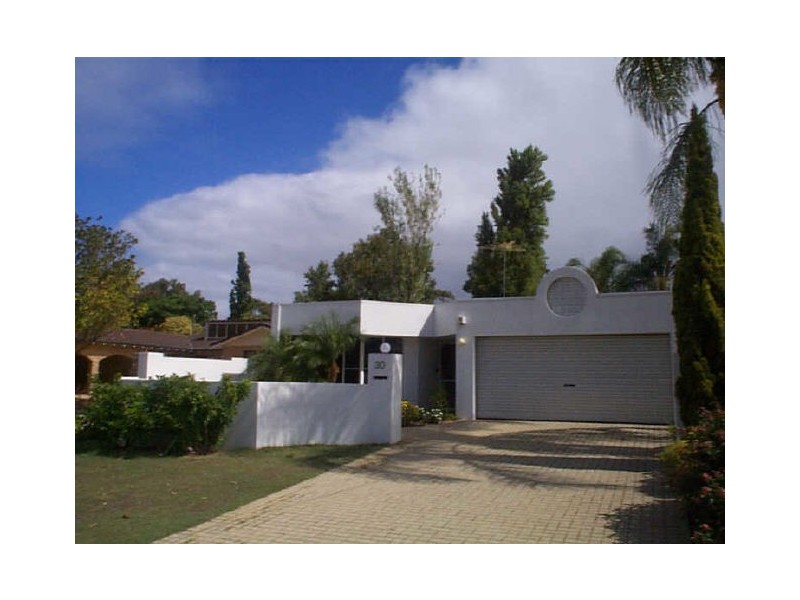 30 Warragoon Crescent, Attadale WA 6156