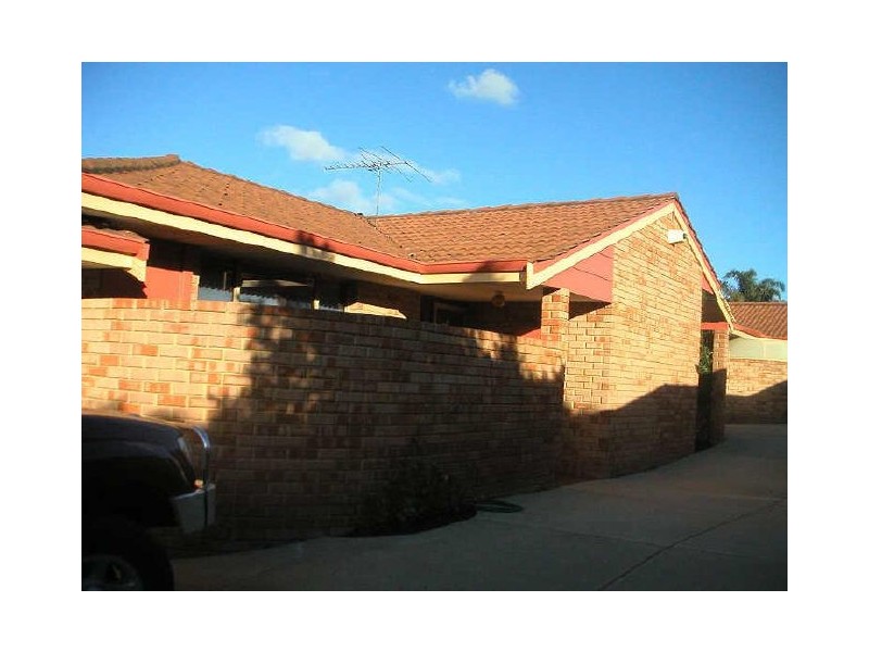 2/223 Marmion Street, Palmyra WA 6157