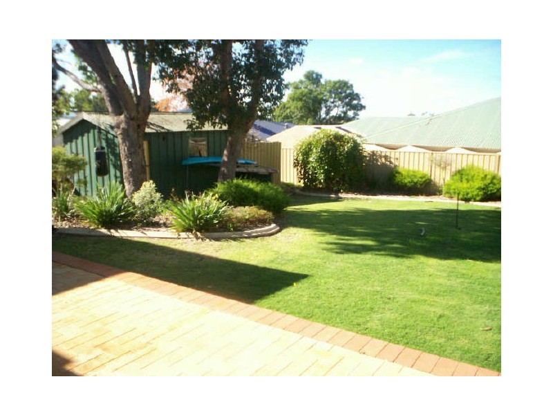 34 Williams Road, Melville WA 6156