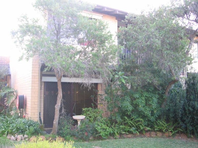 11/24-26 Swan Road, Attadale WA 6156